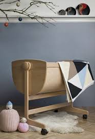 40 Einzigartige Babybetten Modelle Archzine Net Babybetten Baby Mobel Babywiege