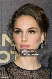 Actress Natalie Portman attends the 'Jane Got A gun' Premiere at... News  Photo
