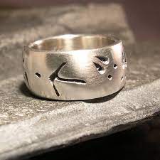 Turkey Track Deer Track Wedding Ring Wide Deer Turkey Ring Etsy Rings Wedding Rings Nature Ring