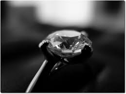 But this time it has even more glamour and fabulosity to it! Jewelry N Loan Collateral Loans On Engagement Rings Jewelrynloan Com