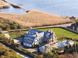 Jennifer Lopez Home In The Hamptons Celebrity Houses Hamptons House Beautiful Homes