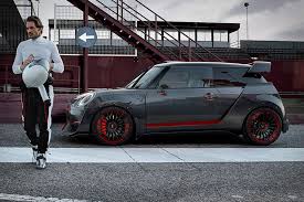 Mini John Cooper Works Gp Concept John Cooper Works Track Car Bmw Compact