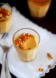 Salted Caramel Pannacotta With Praline Recipe Sweet Recipes Eat Dessert Dessert Recipes