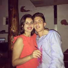 Vilyarreal markaziy himoyachisi pau torres tottenxemning asosiy transfer maqsadiga aylandi, deya xabar tarqatyapti. Spanish Defender Pau Torres Contract And Salary Bio Age Girlfriend Career Stats Height