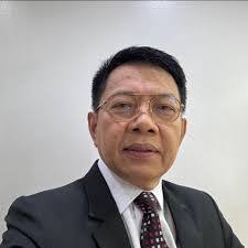 Myrna Bay's Instagram, Twitter & Facebook