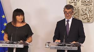 Babiš, schillerová a kalousek ve sněmovně. Musime Setrit Vyhlasili Babis A Schillerova Navrhli Propousteni Uredniku Idnes Cz