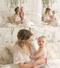 Mommy And Me Bed Setup Session With Baby Mommy And Me Photo Shoot Newborn Photography Girl Mother Baby Photography