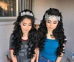 This fine hairstyle won't be a problem for many afro women whose hair is naturally curly. 48 Of The Best Quinceanera Hairstyles That Will Make You Feel Like A Queen