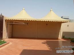 مظلات قماش للسيارات قماش بي في سي للمظلات مظلات قماشpvc أنواع واسعار مظلات القماش بالرياض تعد مظلات قماش pvc الأفضل لكثير in 2021 outdoor decor patio umbrella gazebo