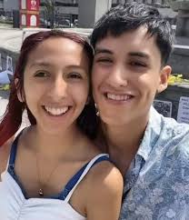 Me ayudan poniéndole una sonrisa a mi novia?