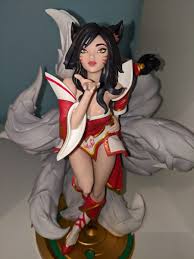 Discover (and save!) your own pins on pinterest. Vicksy Fox Vtuber On Twitter My Mods Bought Me The Ahri Unlocked Statue For Christmas Aaaahhhh I M Crying It S So Amazing