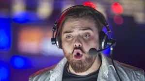 Vídeo extraído del canal de twitch de ibai: Ibai Llanos Reveals The Date Of The Biggest Event In The History Of His Channel Junipersports