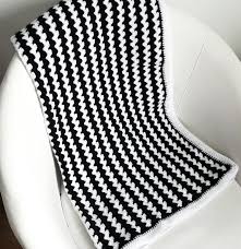 Black And White Striped Baby Blanket Black And White Crochet Baby Blanket By Bedtimeblues Deviantart Com On Deviantart Baby Blanket Crochet Crochet Bag Crochet Baby