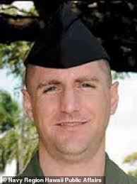 US military infiltrated by white supremacists and insurrectionists as  experts warn Pentagon report detailing 78 internal plots to overthrow the  Government is just the tip of the iceberg