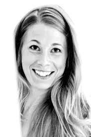 Angela Amoroso's Instagram, Twitter & Facebook