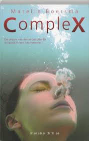 Marjet De Hartsvriendin Van Fenna Is Al Sinds Haar Jeugd Ontevreden Over Haar Uiterlijk Als Ze Wordt Geselecteerd Voor Een Nieuw Make Boeken Thrillers Lezen