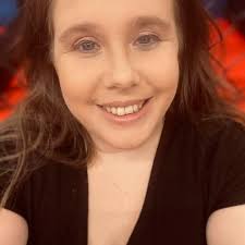 I am in search of a retired, part time social worker or the like to hire as  a mentor