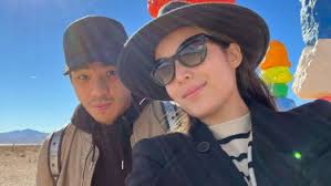 Mertua Ungkap Awal Kisah Cinta Chelsea Islan dan Rob Clinton, Bermula  Sahabatan