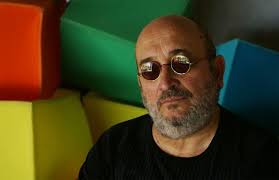 Si no escribo dejo de respirar"