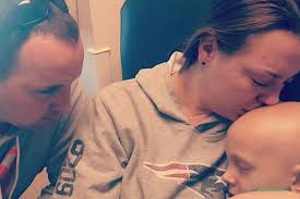 China Daily joins '#D-Strong' campaign in support of US boy with cancer[1]-  Chinadaily.com.cn