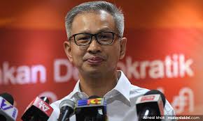 I'm sorry i don't consider myself as a chinese, i'm a malaysian. Malaysiakini Pua Guan Eng Reserves The Right To Sue Those Who Question His Credentials