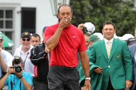 Tiger woods shares a special moment with his family after claiming his 5th victory at the masters. Tiger Woods Two Words After Being Presented With Green Jacket For The Masters 2019 Win Mirror Online