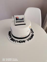 Looking for simple birthday cake ideas that will please any child? Laptop Cake Uvenv