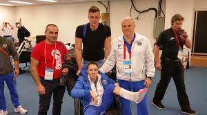 A londra erano arrivati il papà, il fratellino e il fidanzato andrea. Vanessa Ferrari Federazione Ginnastica D Italia Facebook