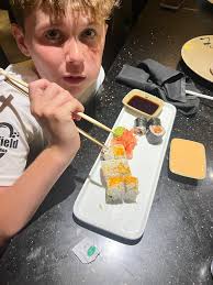 Had an awesome hibachi/sushi dinner with my nephew Jaxx tonight!! 😊