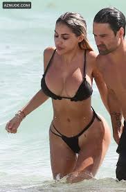 Alexa Dellanos Nip Slip with Alec Monopoly in South Beach - AZNude