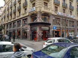 Saw this place and decided to check it out. Gym Basic Fit Madrid Calle Atocha In Madrid Comunidad De Madrid