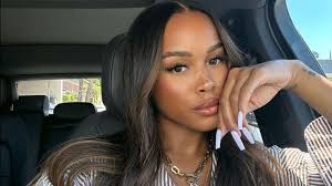 LL Cool J's Daughters Are All Grown Up Now (& Look Just Like Him)