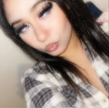 Xiara Marie updated her profile picture.