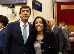 La presidenta del parlamento, marta bosquet, en una entrevista en despierta andalucía, ha ha sido un año de cambios entre los que bosquet ha destacado la llegada de juan espadas. Marta Bosquet Presidenta Del Parlamento Andaluz Gracias A Los Votos De Vox