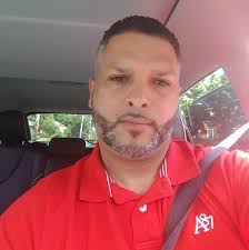 Recently we have posted some game guides, but Menghan think that our  intelligent warriors may have better guides or tips.🤔 So why not share  your guide about World of Kings with us