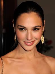 After undertaking two years of military service, she studied law before pursuing acting opportunities. Gal Gadot Dc Movies Wiki Fandom