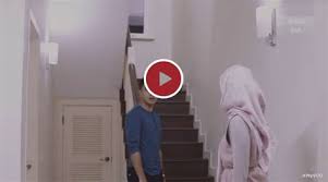 Siti nordiana bengang terpaksa shoot drama pengantin musim salju banyak kali disebabkan aliff satar. Klik Pengantin Musim Salju Episod 5 Kepala Bergetar