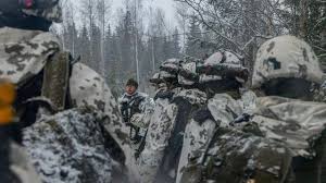 Środowy przegląd mediów;Jak może wyglądać konflikt z Rosją?; Pytania o armadę dronową