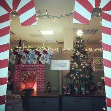 A wide variety of christmas desk options are available to you, such as general use, wood style, and material. Gingerbread Cubicle 2 Picture Tacky Light Tour Office Christmas Decorations Holiday Office Decor Christmas Cubicle Decorations