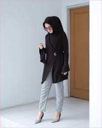 We would like to show you a description here but the site won't allow us. 10 Ide 9 Style Hijab Casual Buat Ke Kantor Di 2021 Wanita Hijab Cocok