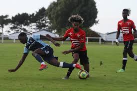 Résultats, calendriers, classement d1, ligue des champions, coupe du monde, coupe de france et plus encore. Lorenz Assignon Prolonge Deux Ans Au Stade Rennais L Equipe
