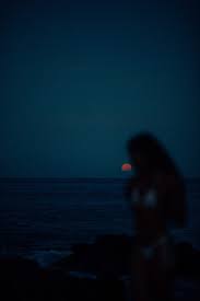 Faces in the sky: Full Moon portraits ...