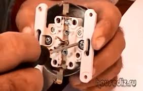 How to connect triple socket with buttons. Dort Ayrilabilir Elektrik Prizi Nasil Baglanir Tek Prizde Uclu Soket Kurulum Ve Kurulum