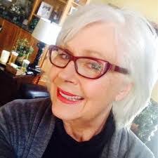 Christine Drewry's Instagram, Twitter & Facebook