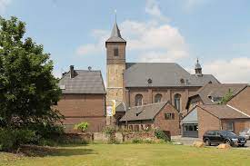 All information about nievenheim () current squad with market values transfers rumours player stats fixtures news. Datei Nievenheim St Pankratius Jpg Wikipedia