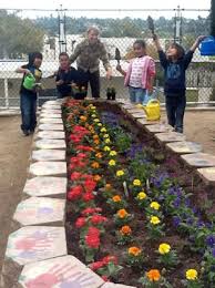 Rainbow Garden At L R Green School Eusd Stories Rainbow Garden Green School School Garden
