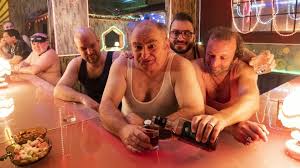 Jun 07, 2021 · das filmfest münchen wird in diesem jahr mit dem eberhoferkrimi kaiserschmarrndrama eröffnet. Was Kommt Nach Leberkasjunkie So Geht Die Eberhofer Reihe Im Kino Weiter Kino De