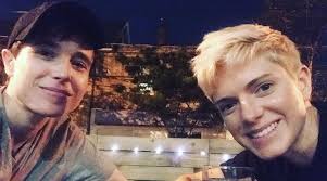The actor is best known for juno and the umbrella academy. X Azmdktsosxim