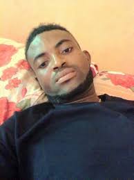 Joan Montfort was unknowingly capturing almost a MIRACLE”, says Albert  Fernandes about this pic. Wow. 🥺📸