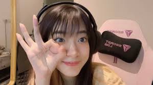 LATIHAN FULL PAKE ELSA & ANNA